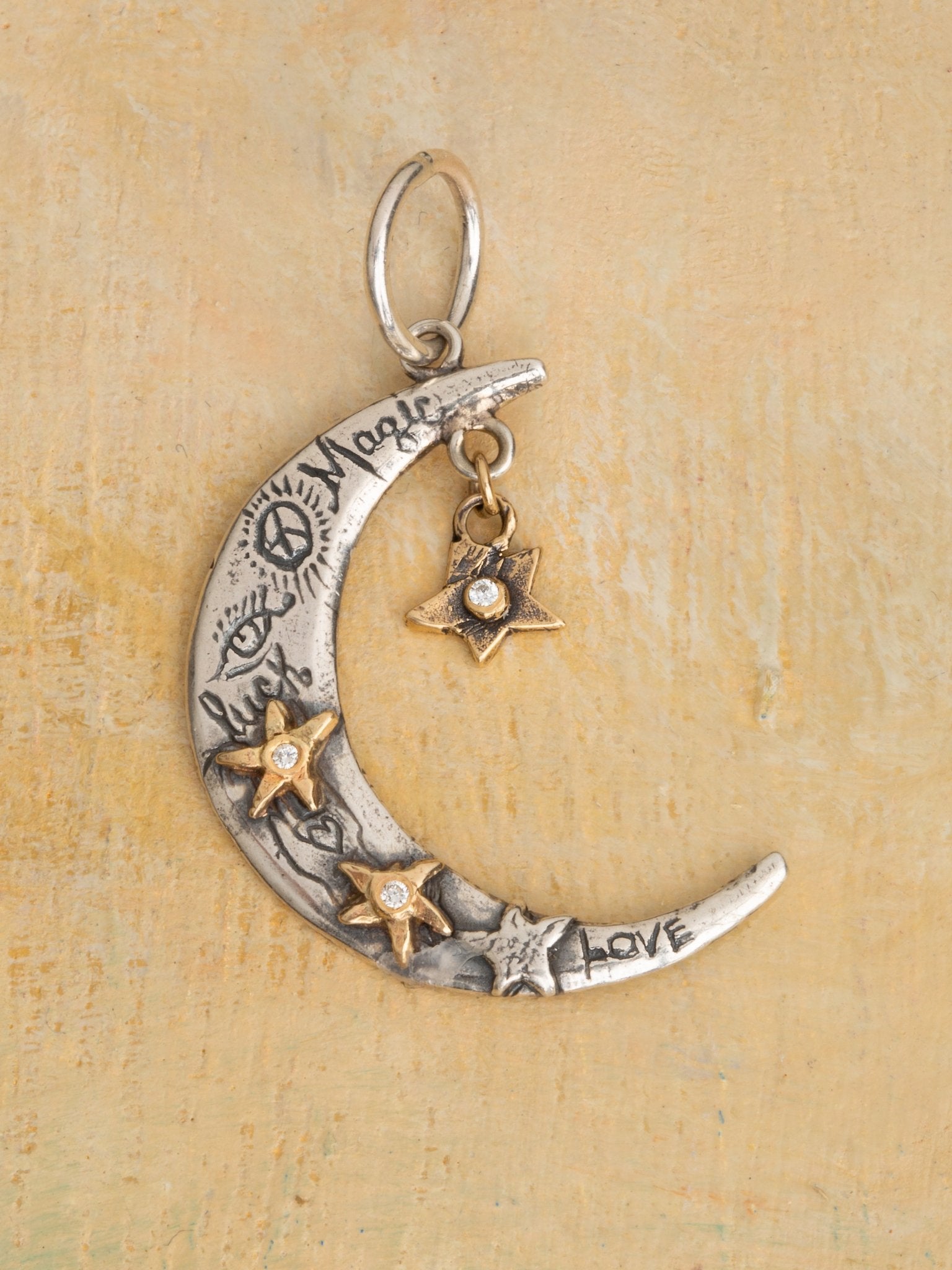 Moments of Magic Charm - Jes MaHarry