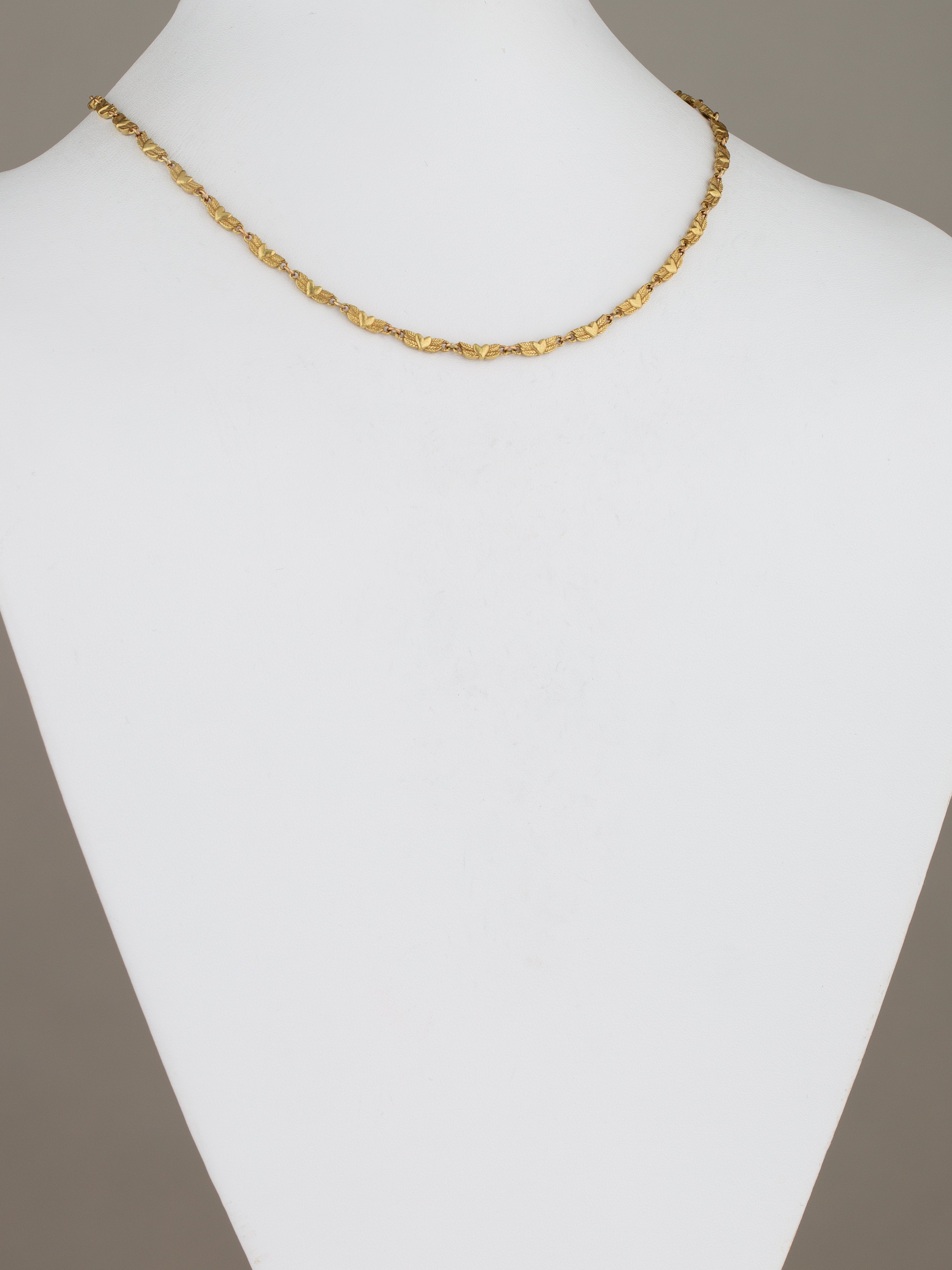 My Heart Is Open Necklace- 18k gold