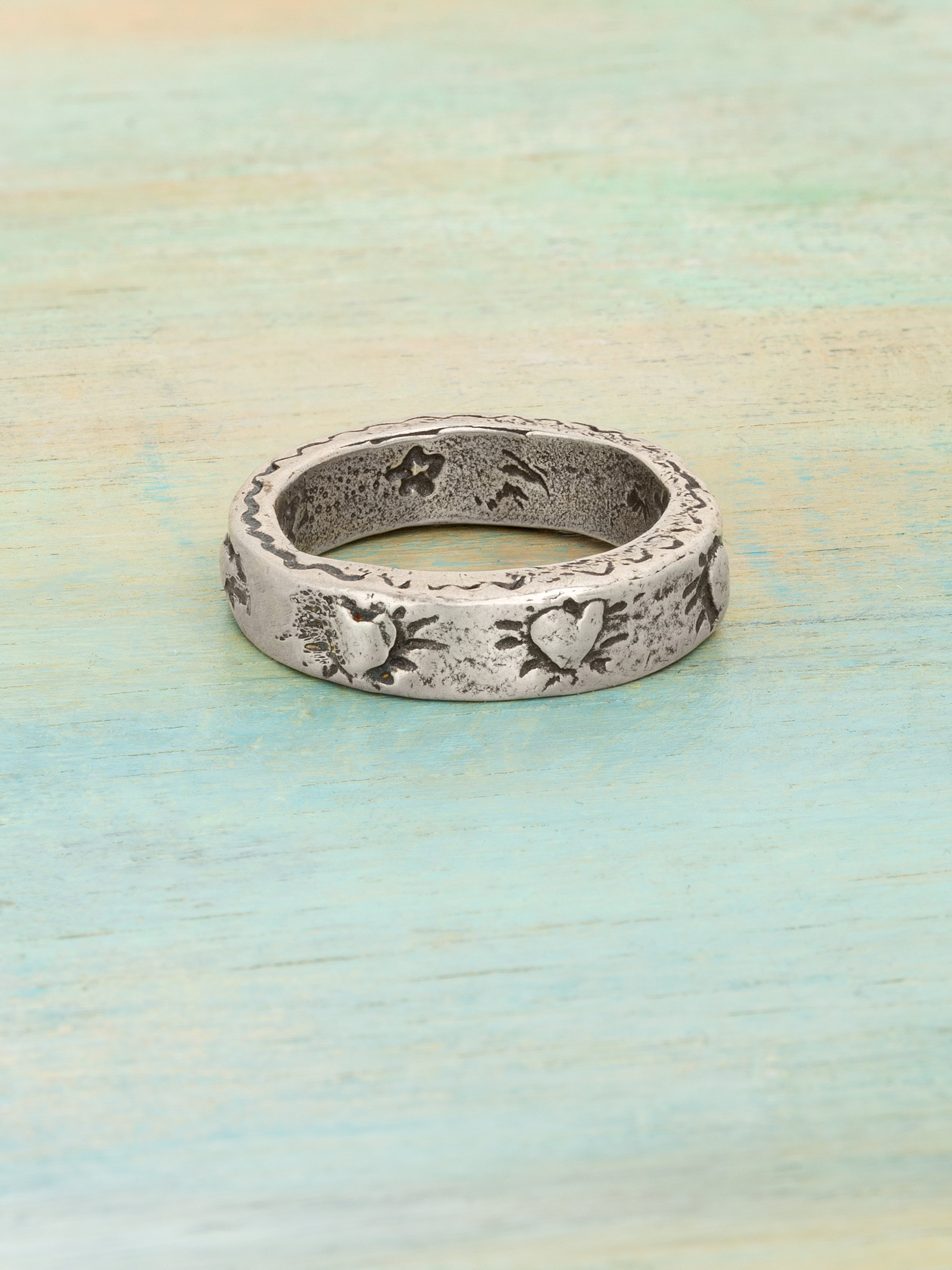 Hugs And Kisses Ring