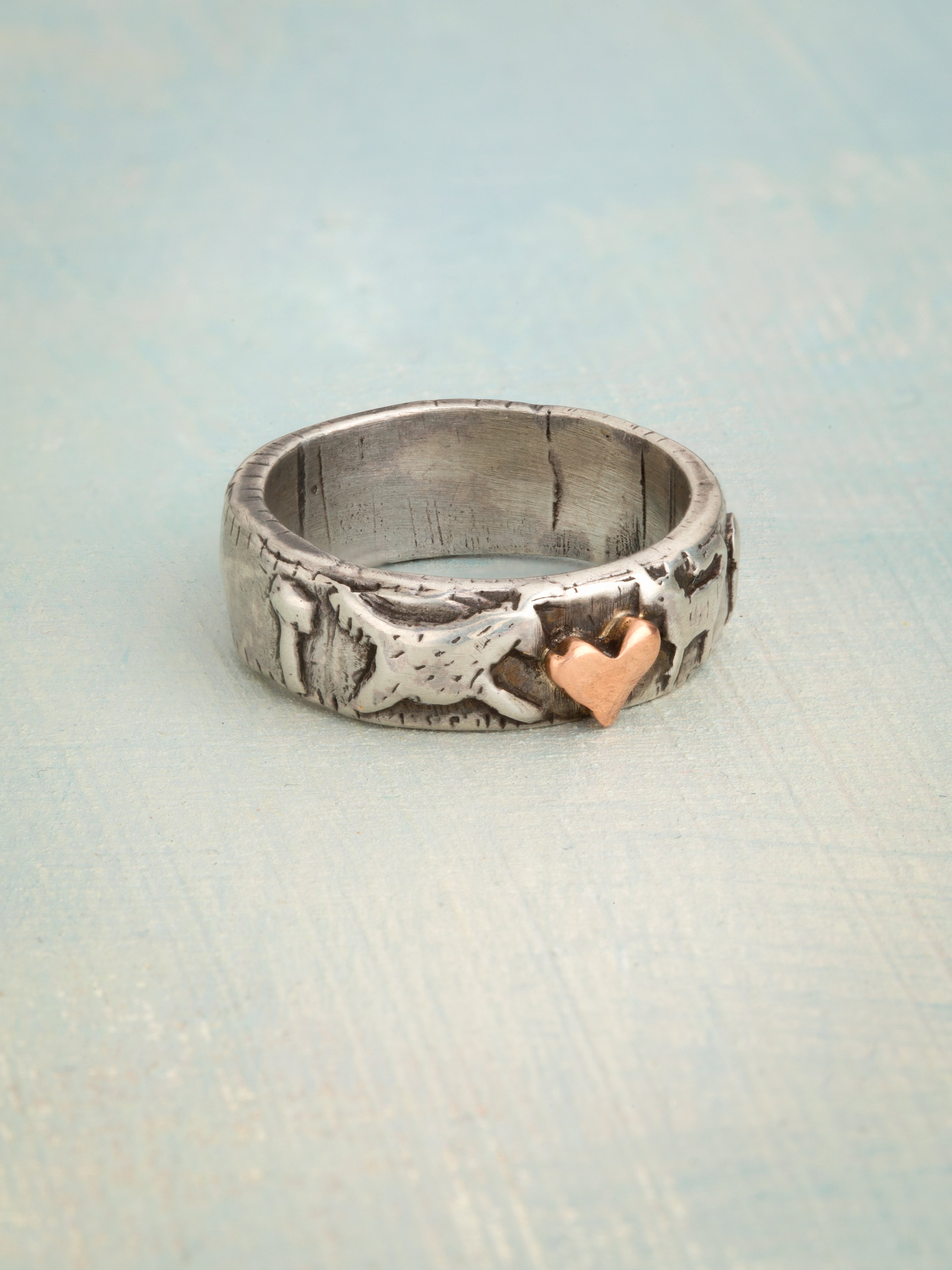 Dog and Cat Friends Ring