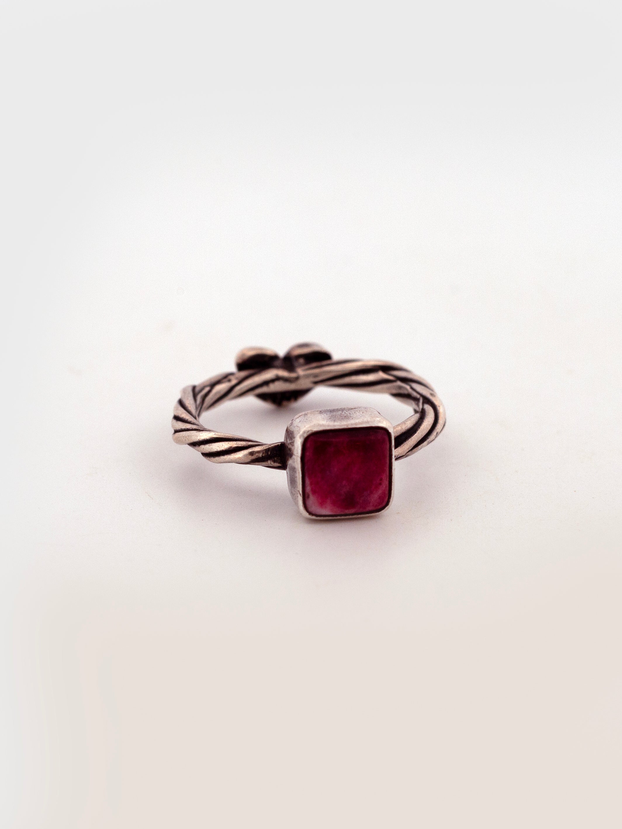 Live In Wonder Ring