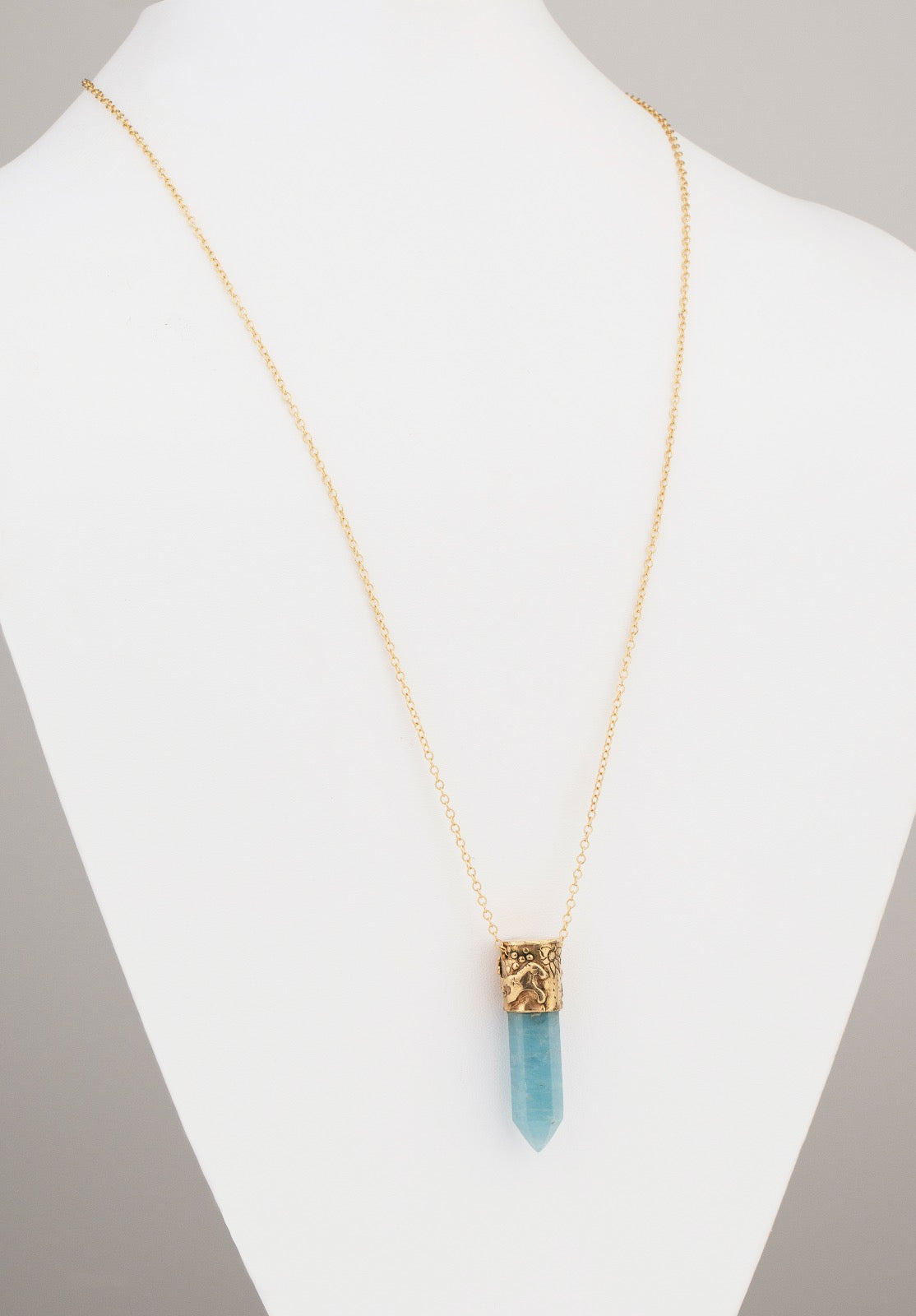 Power Stone Aquamarine Necklace In Gold