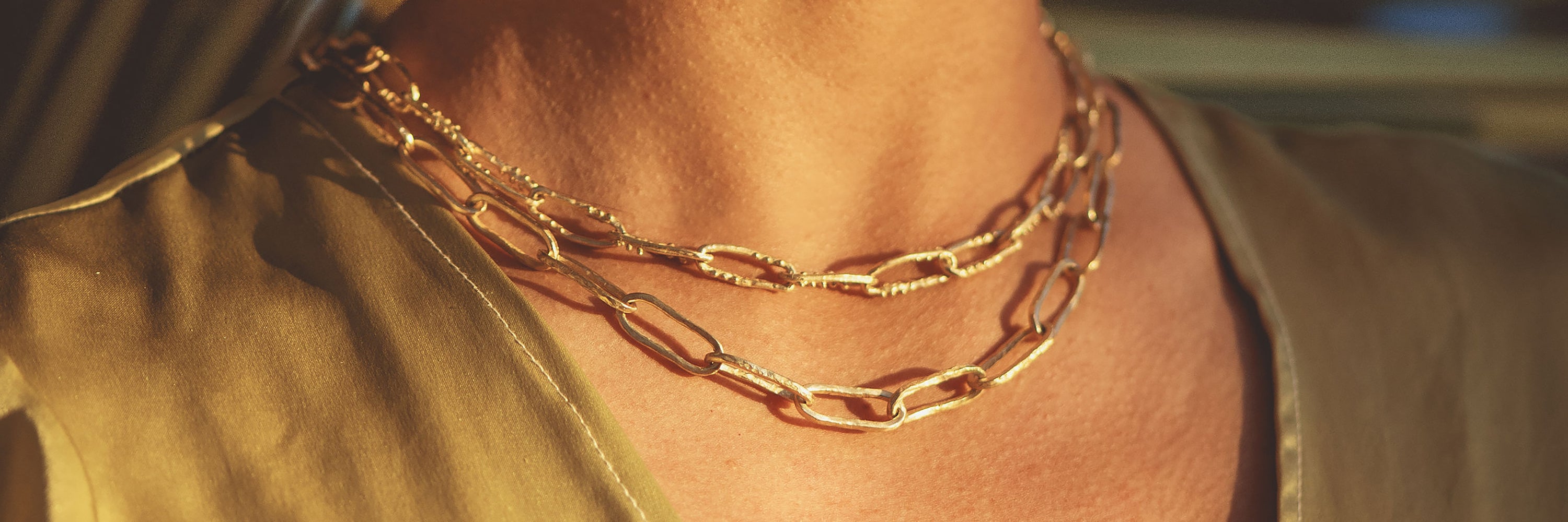 Jes' Chains