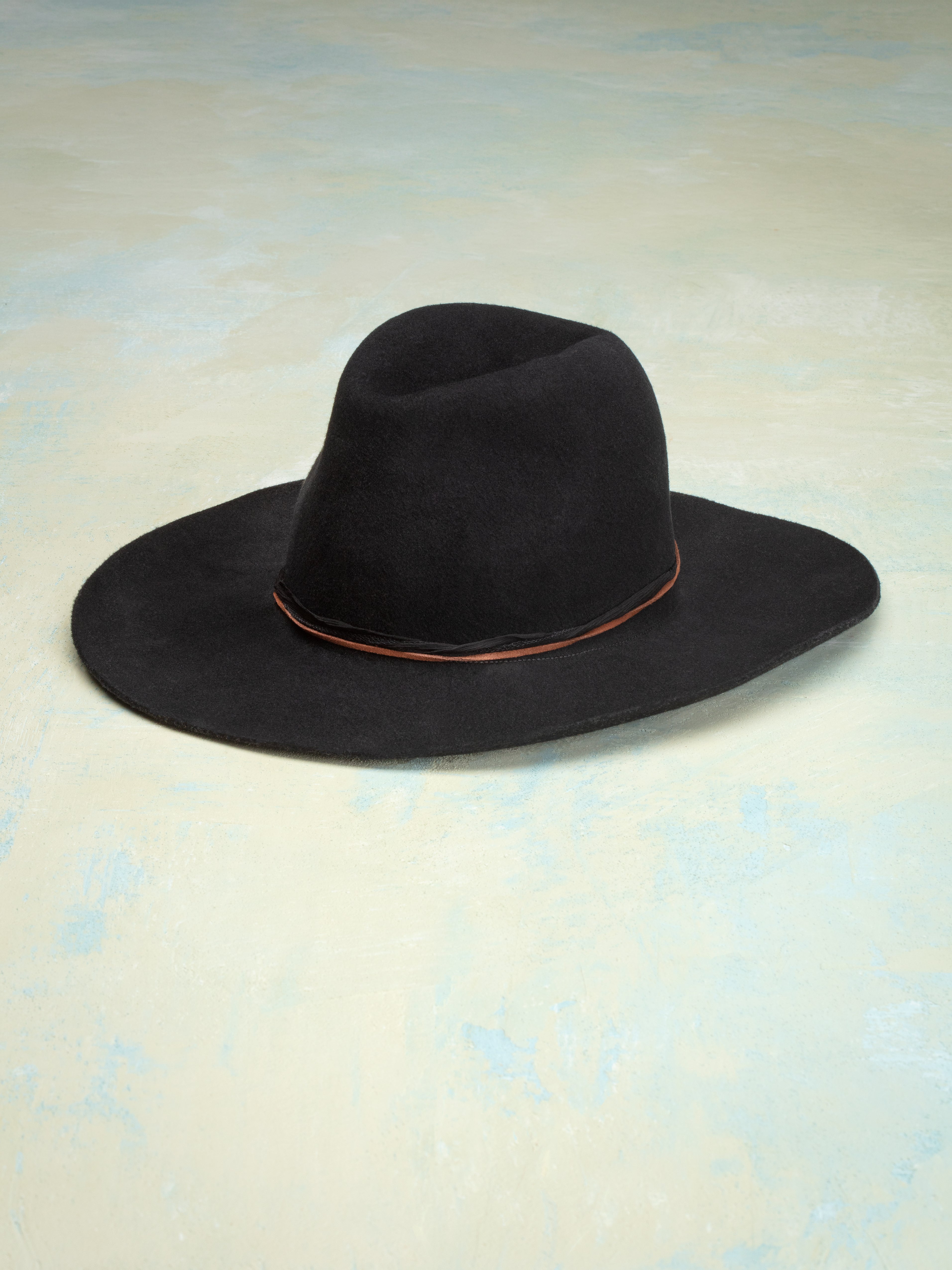 Ojai Cowgirl Hat in Black