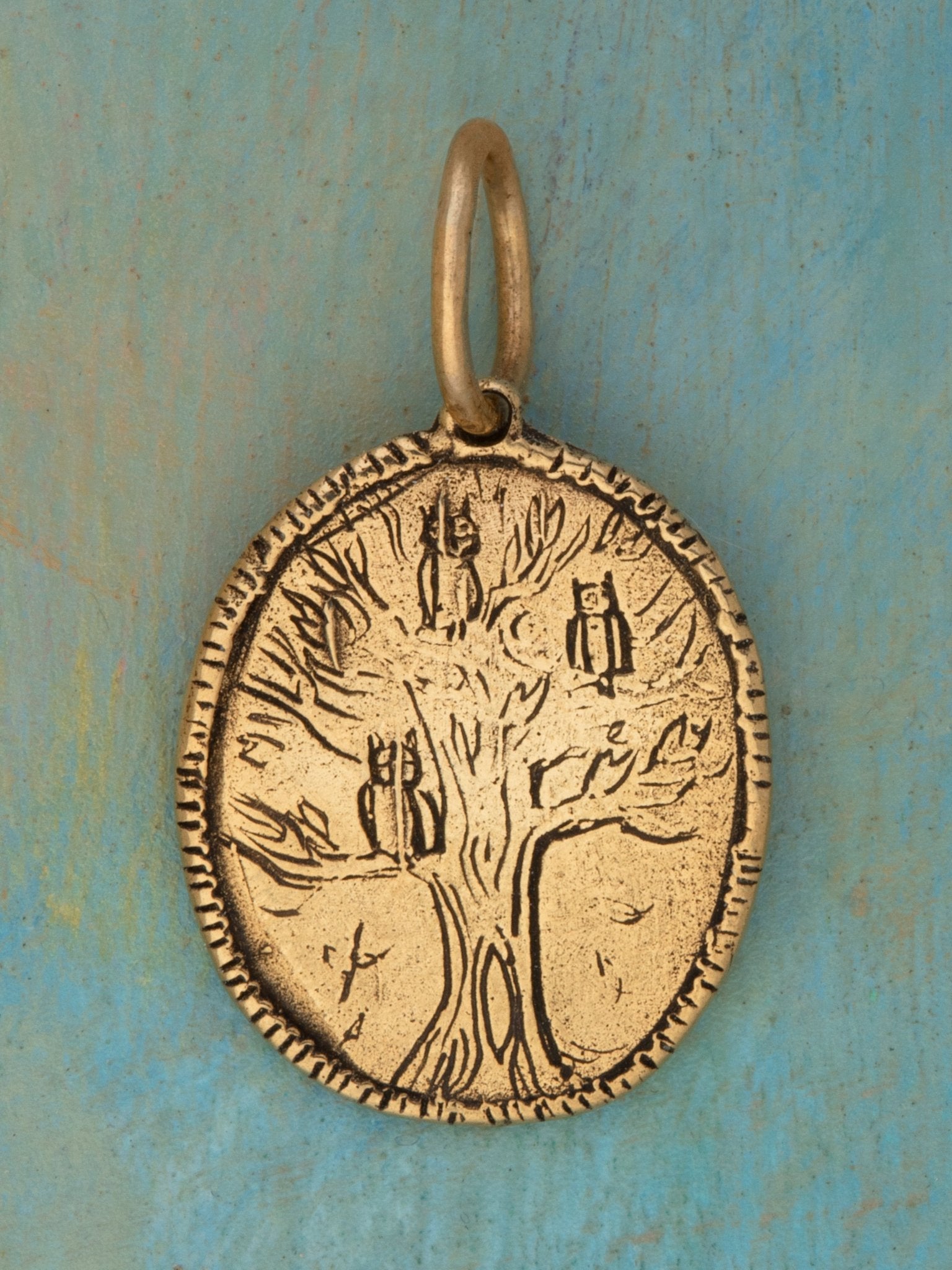 Strong And Wise Charm - Jes MaHarry
