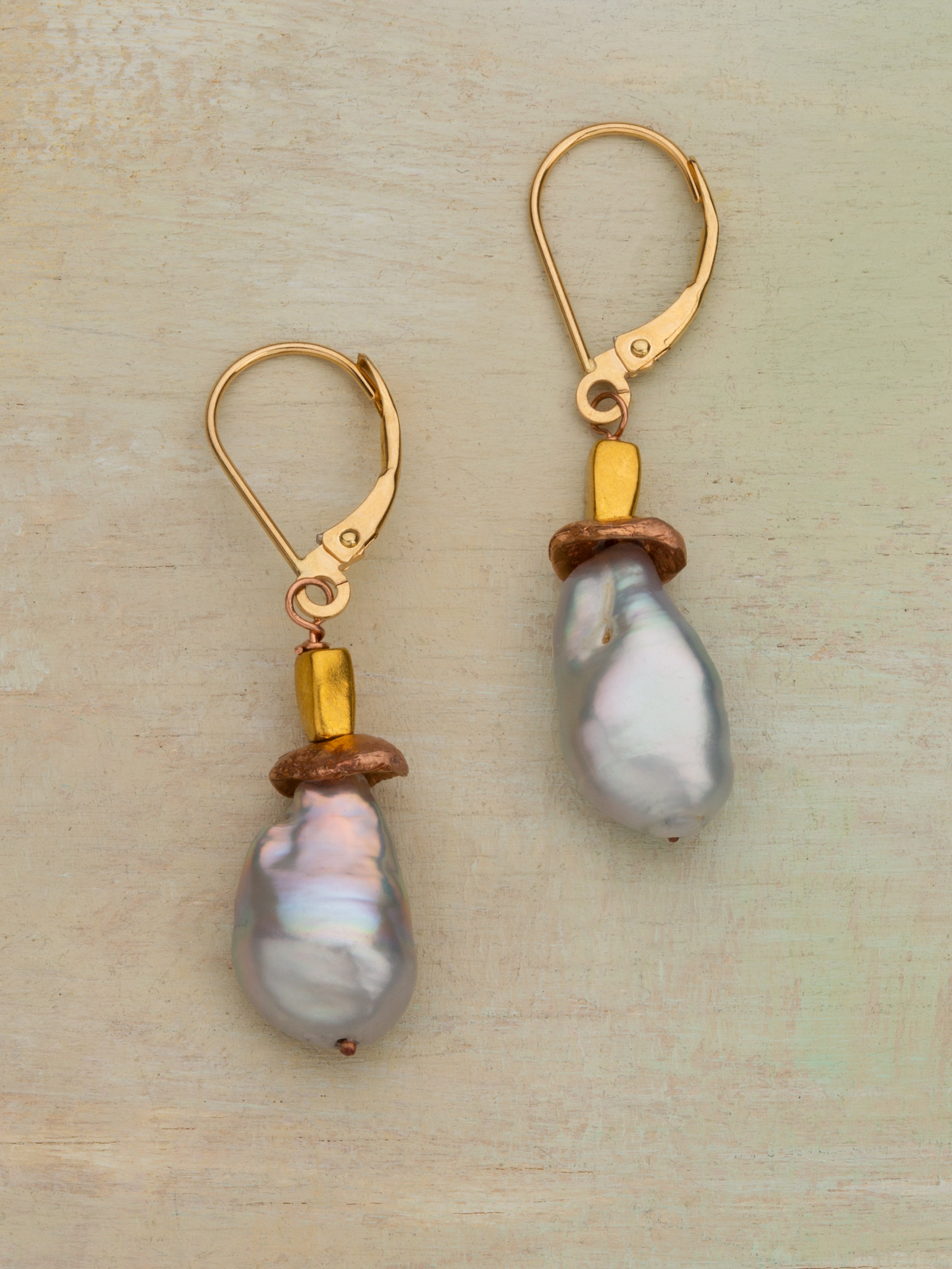 Pearlescent Earrings