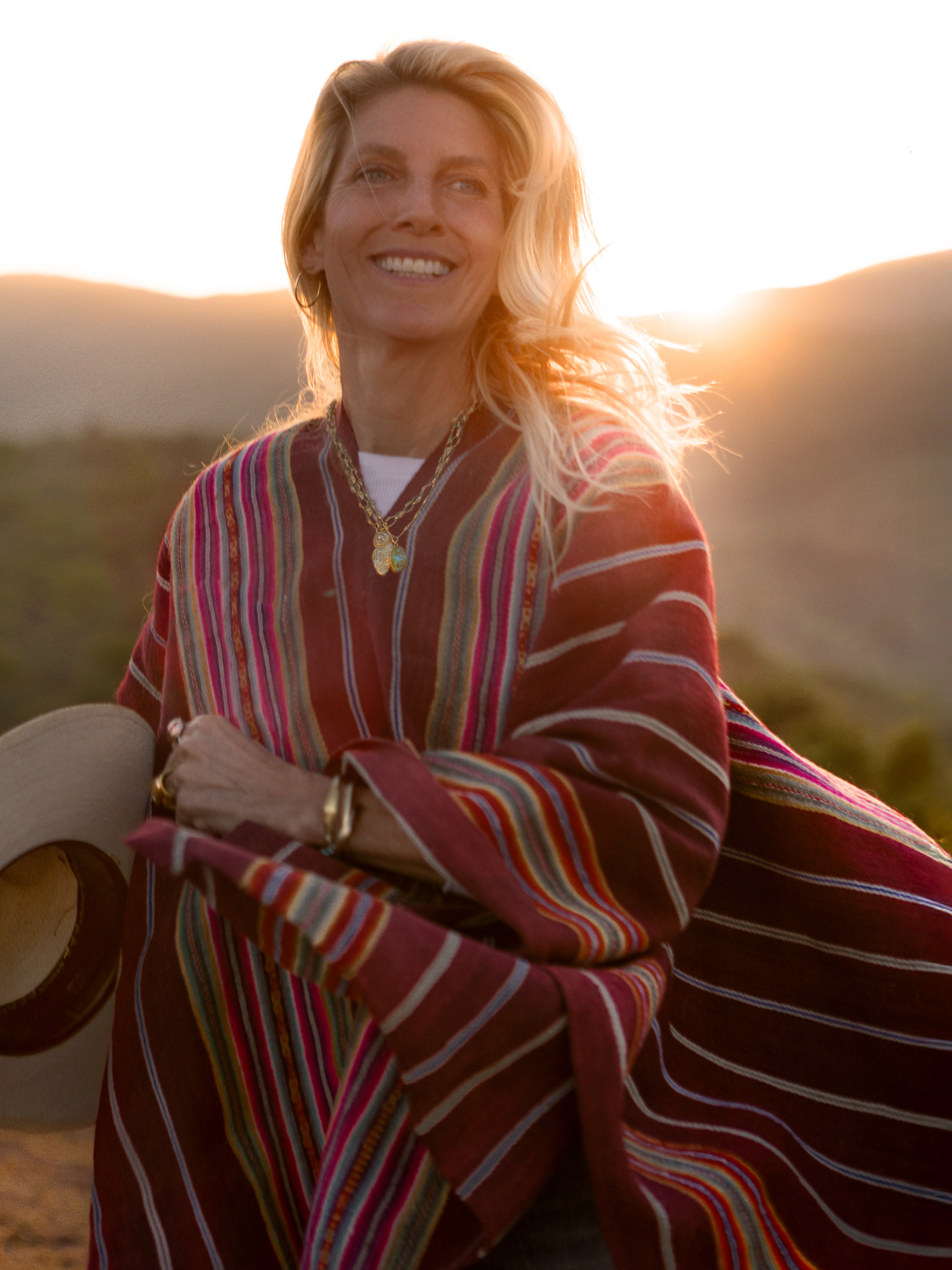 ONE-OF-A-KIND VINTAGE AWAYU PONCHO 6