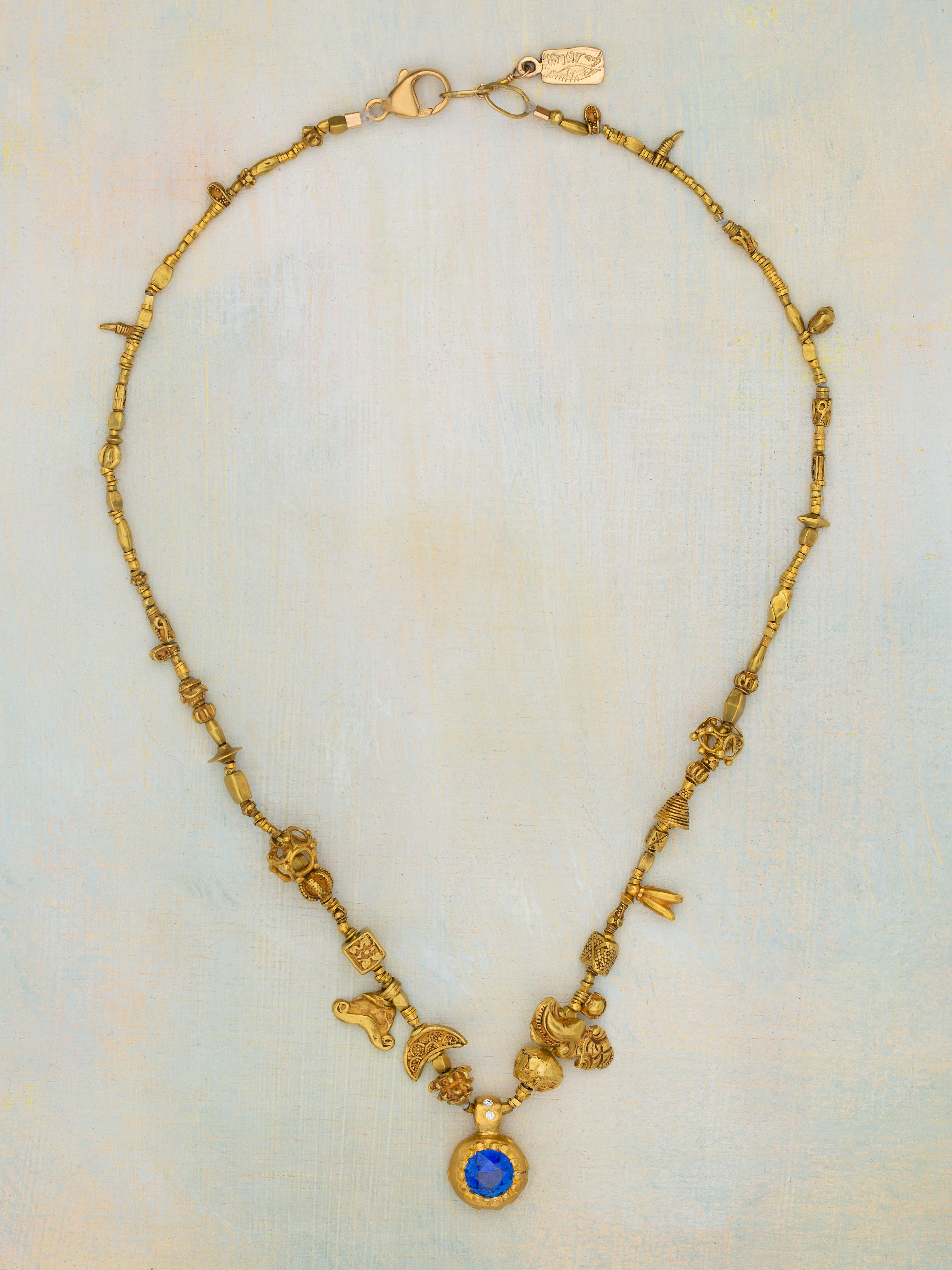 Ancient And Royal Necklace