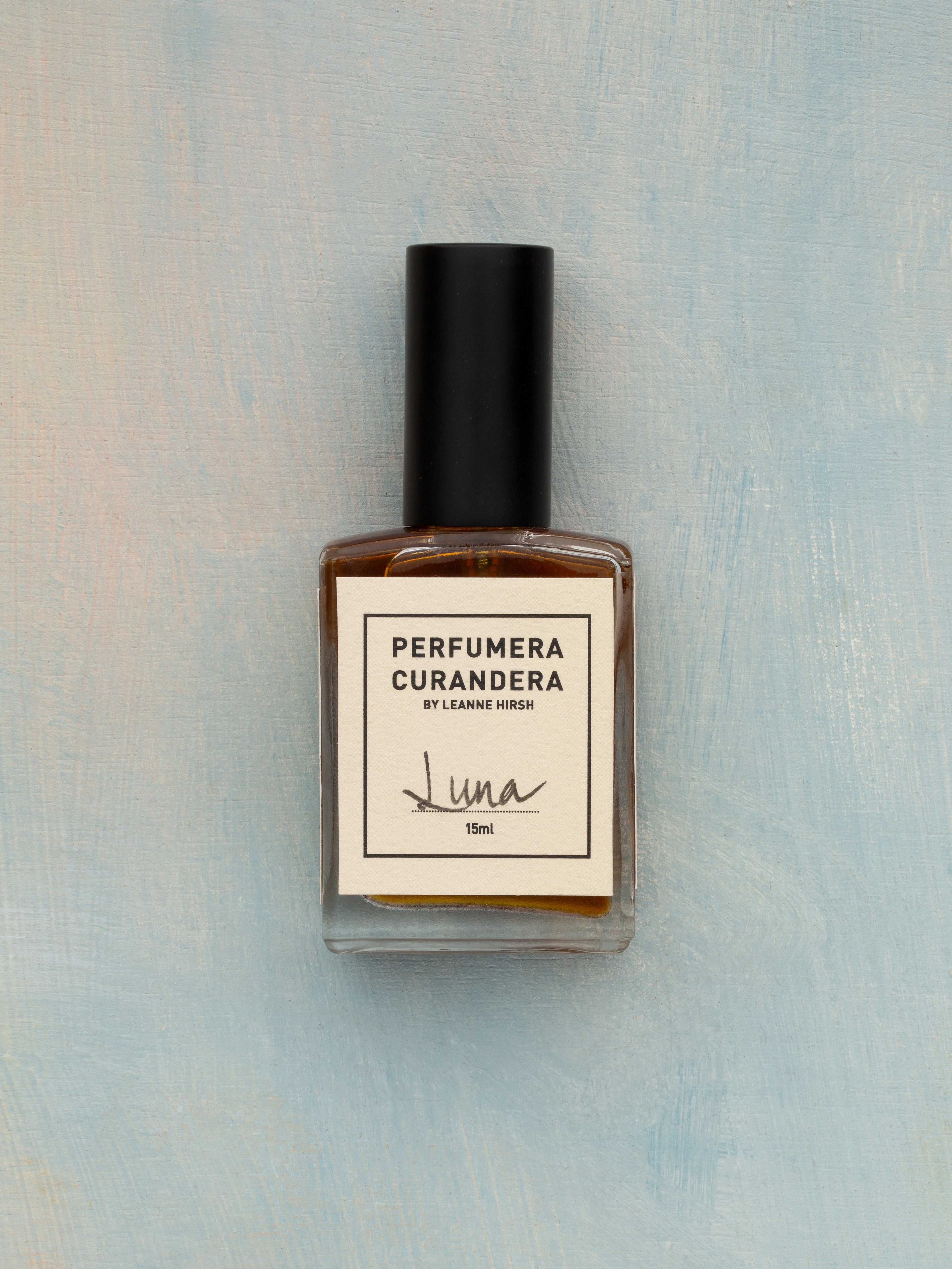 Perfumera Curandera ~ Luna