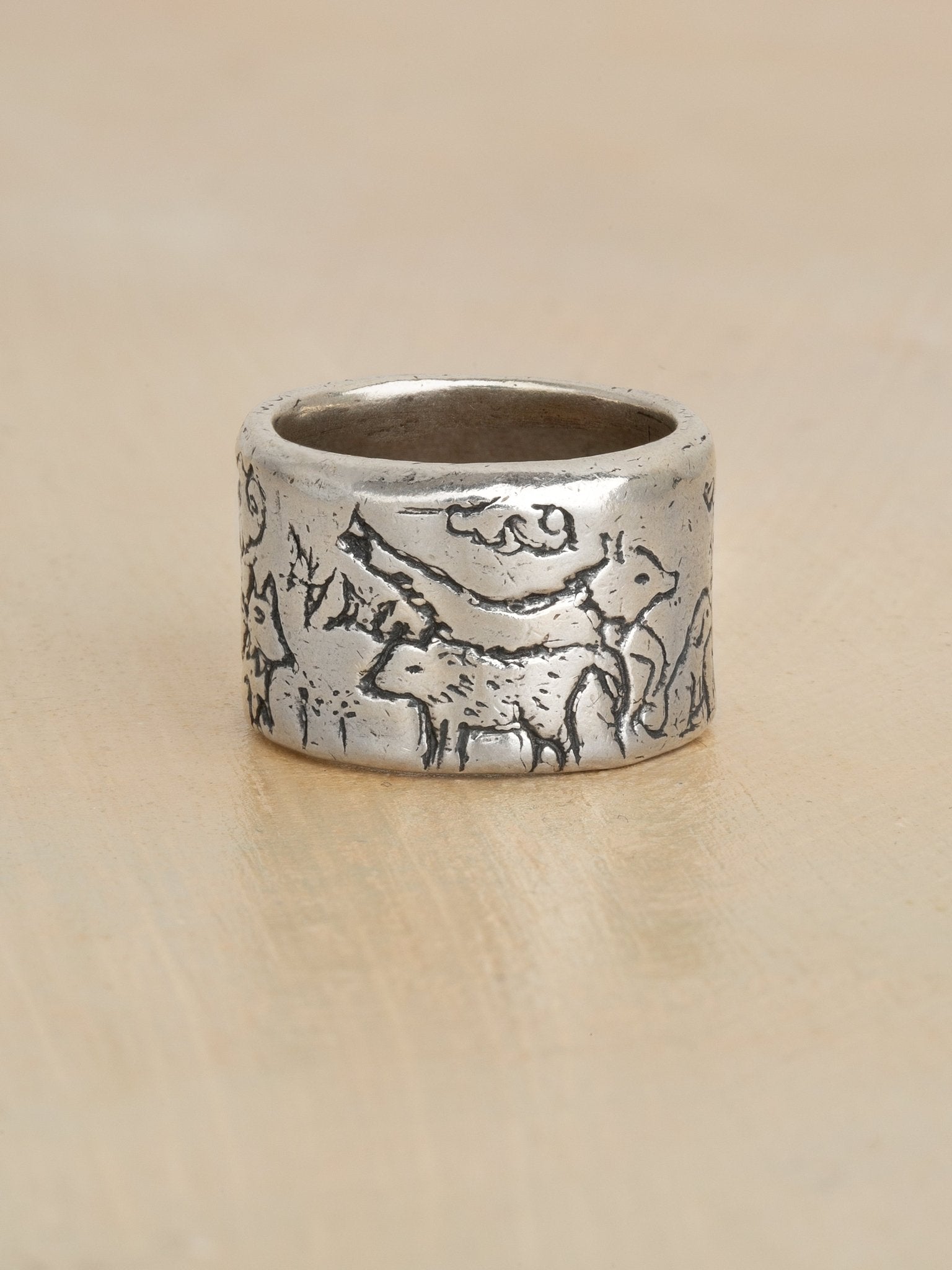 Dog Friend Ring - Jes MaHarry