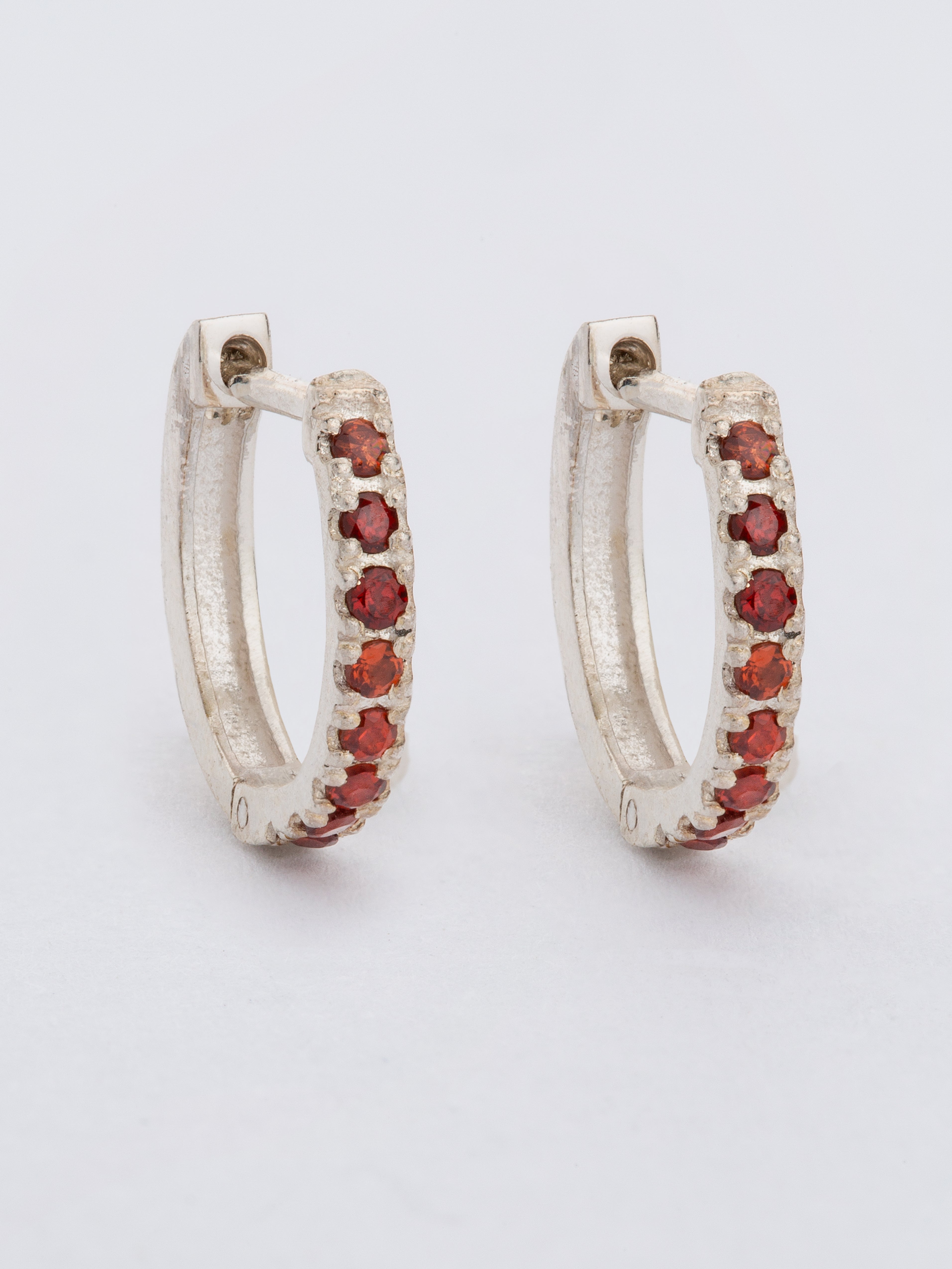 Small Inner Radiance Huggie Earrings