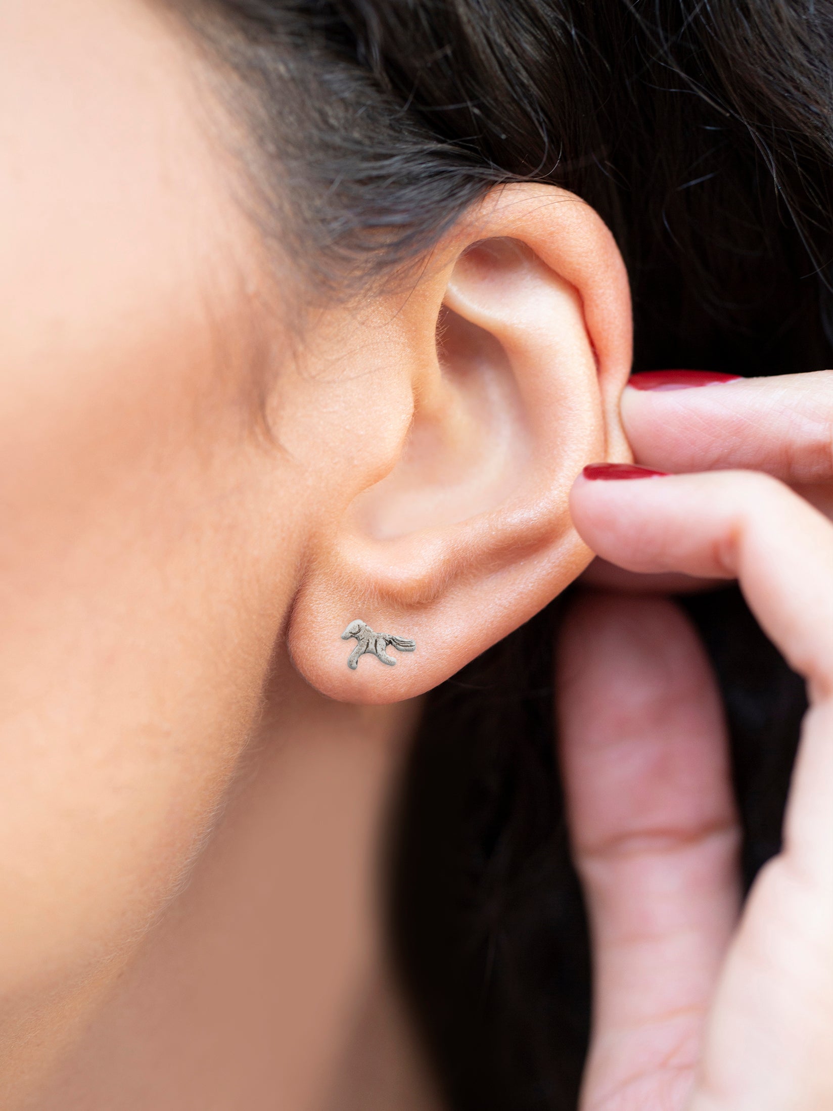 Mondo Studs